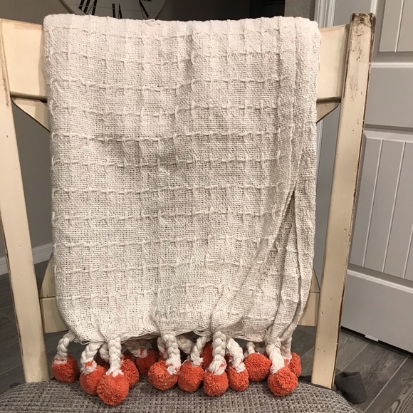 Other - NWOT Throw Blanket
